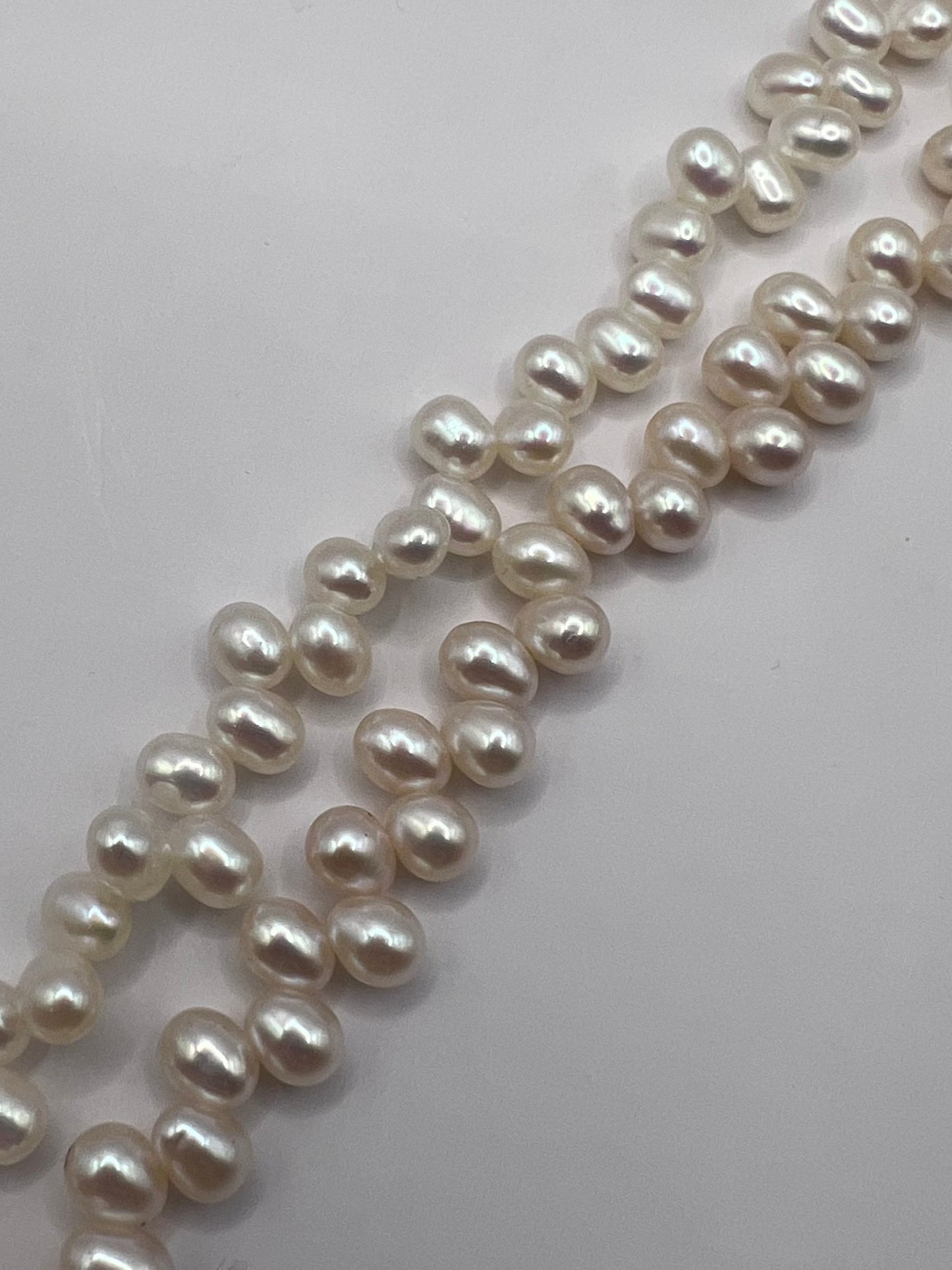 Quality 14ct Yellow Gold Clasp Pearl Necklace • 34 Inch • 102.91 Grams