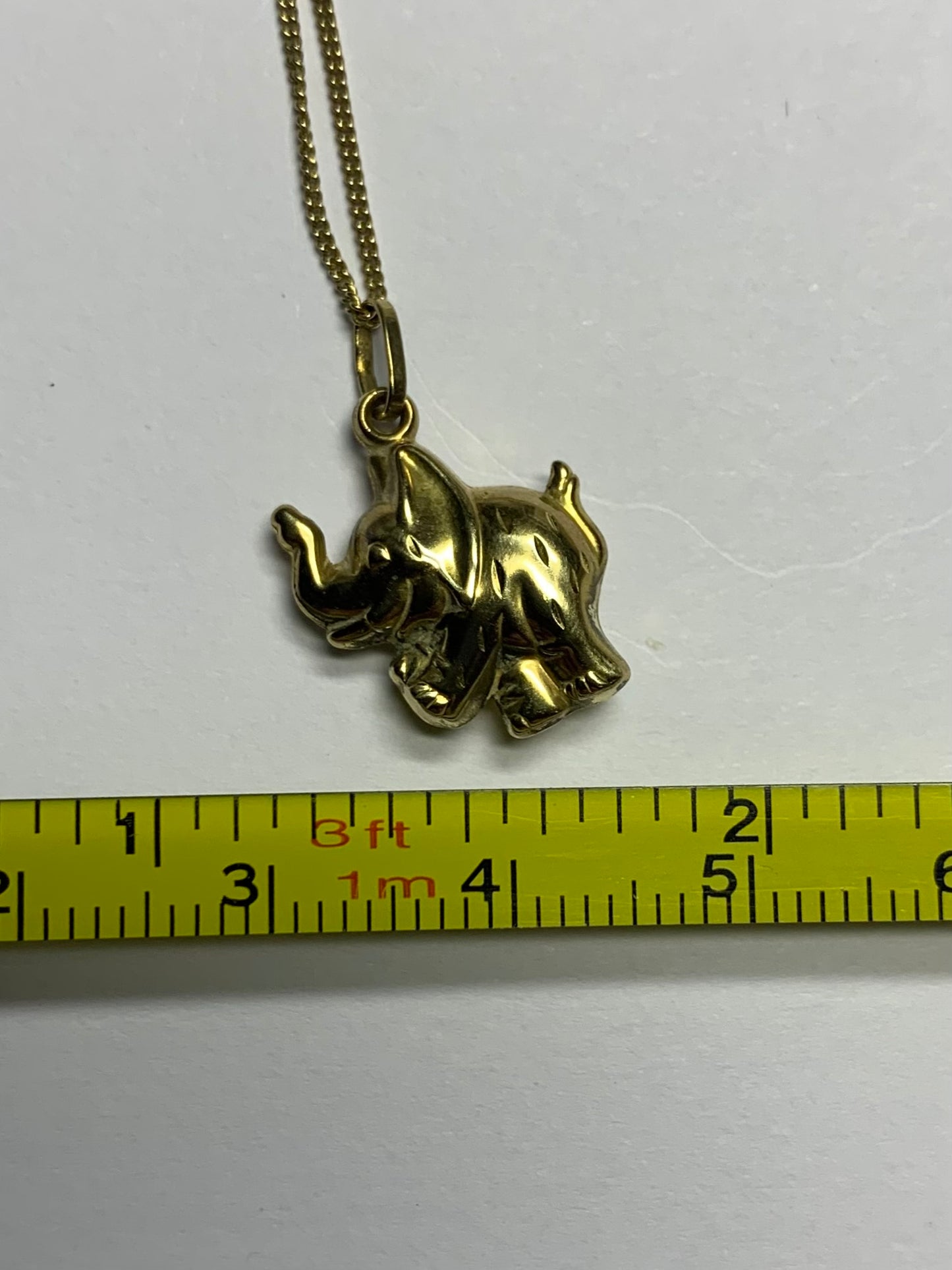 Vintage 9ct Yellow Gold Elephant & Curb Chain Set ~ 1.65 Grams ~ 18.5”