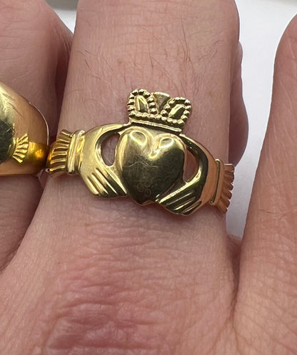 Genuine 9ct Yellow Gold Irish Claddagh Ring - Y