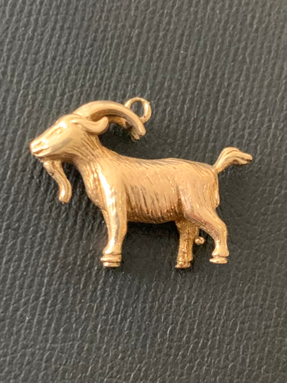 Vintage 9ct Yellow Gold Goat Charm - 2.75 Grams