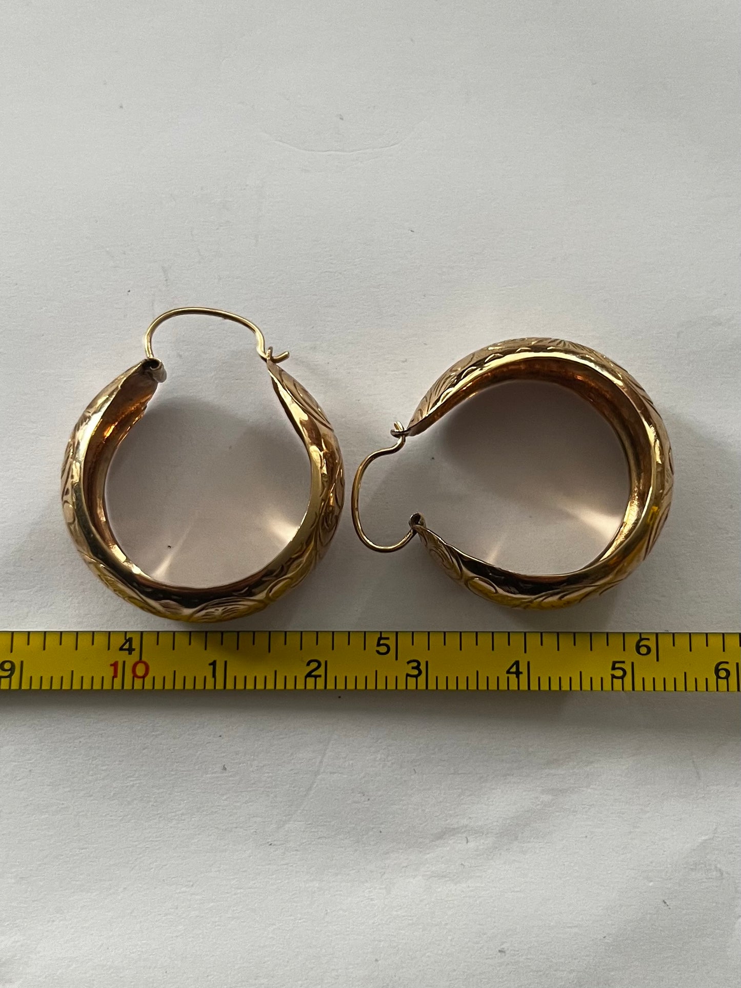 Vintage 9ct Yellow Gold Wide Patterned Hoops - 6.95 Grams