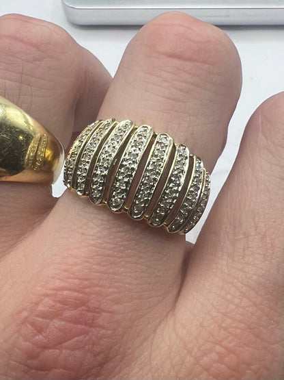 Quality 9ct Yellow Gold Diamond Set Cluster Ring - Q