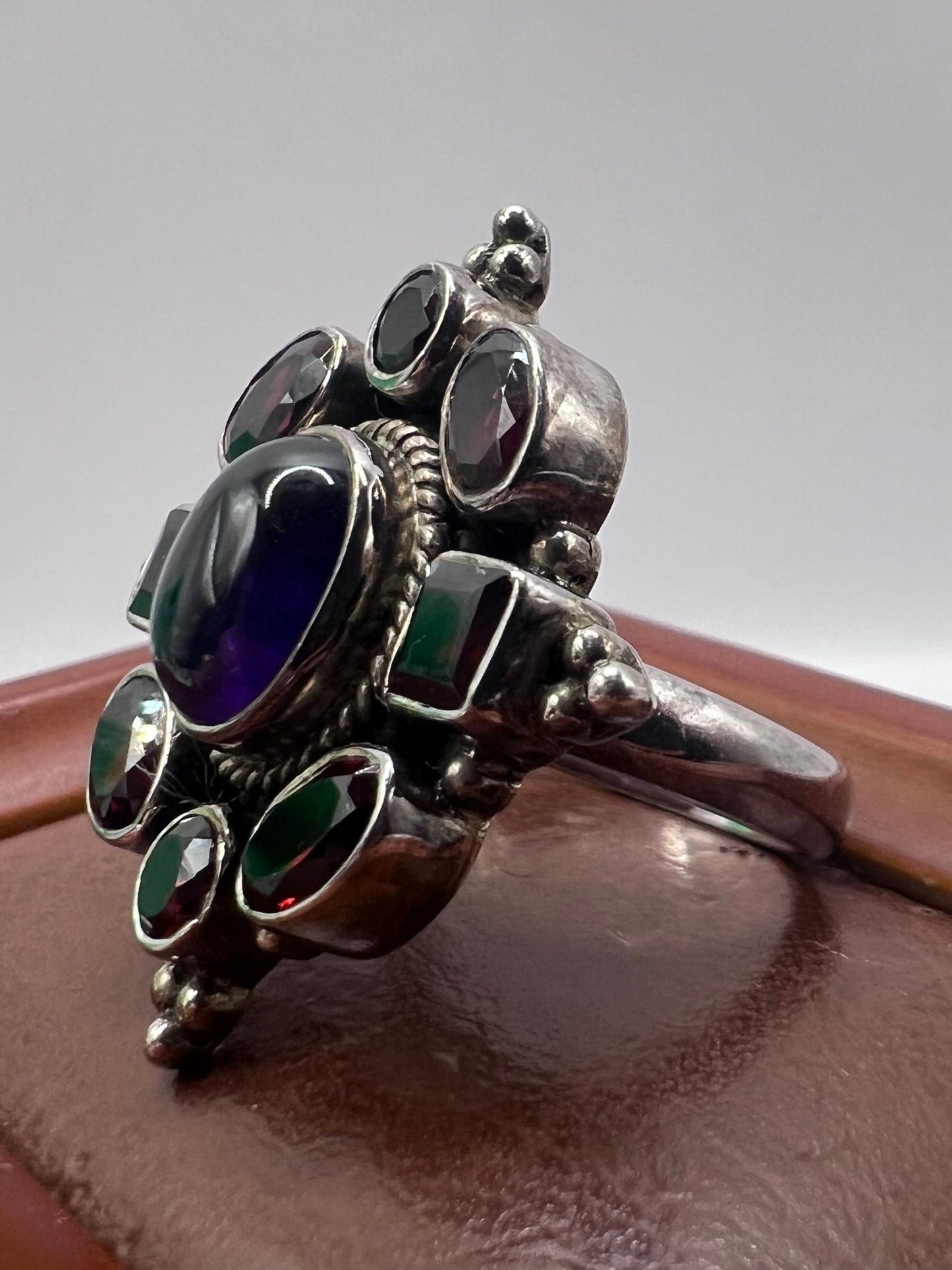 Unique 925 Sterling Silver Indian Amethyst & Garnet Ring • Size - P½