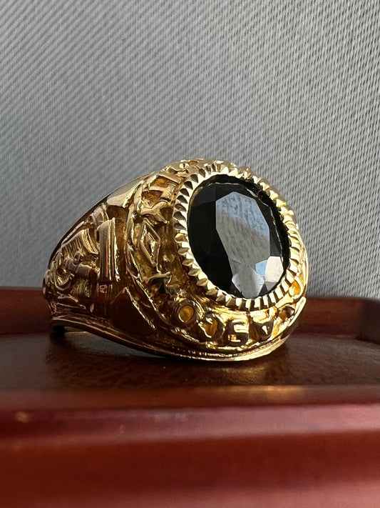 Vintage 9ct Yellow Gold 1992 Glasgow University Ring - T