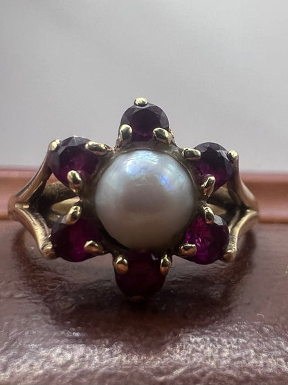Vintage 9ct Yellow Gold Ruby & Pearl Ring - P