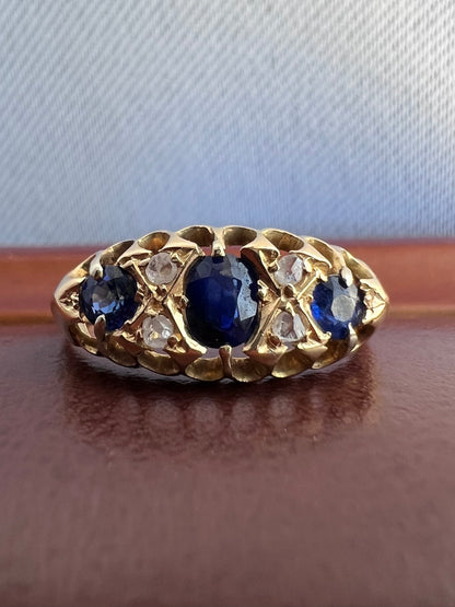 Antique 18ct Yellow Gold Sapphire & Diamond Ring - M½