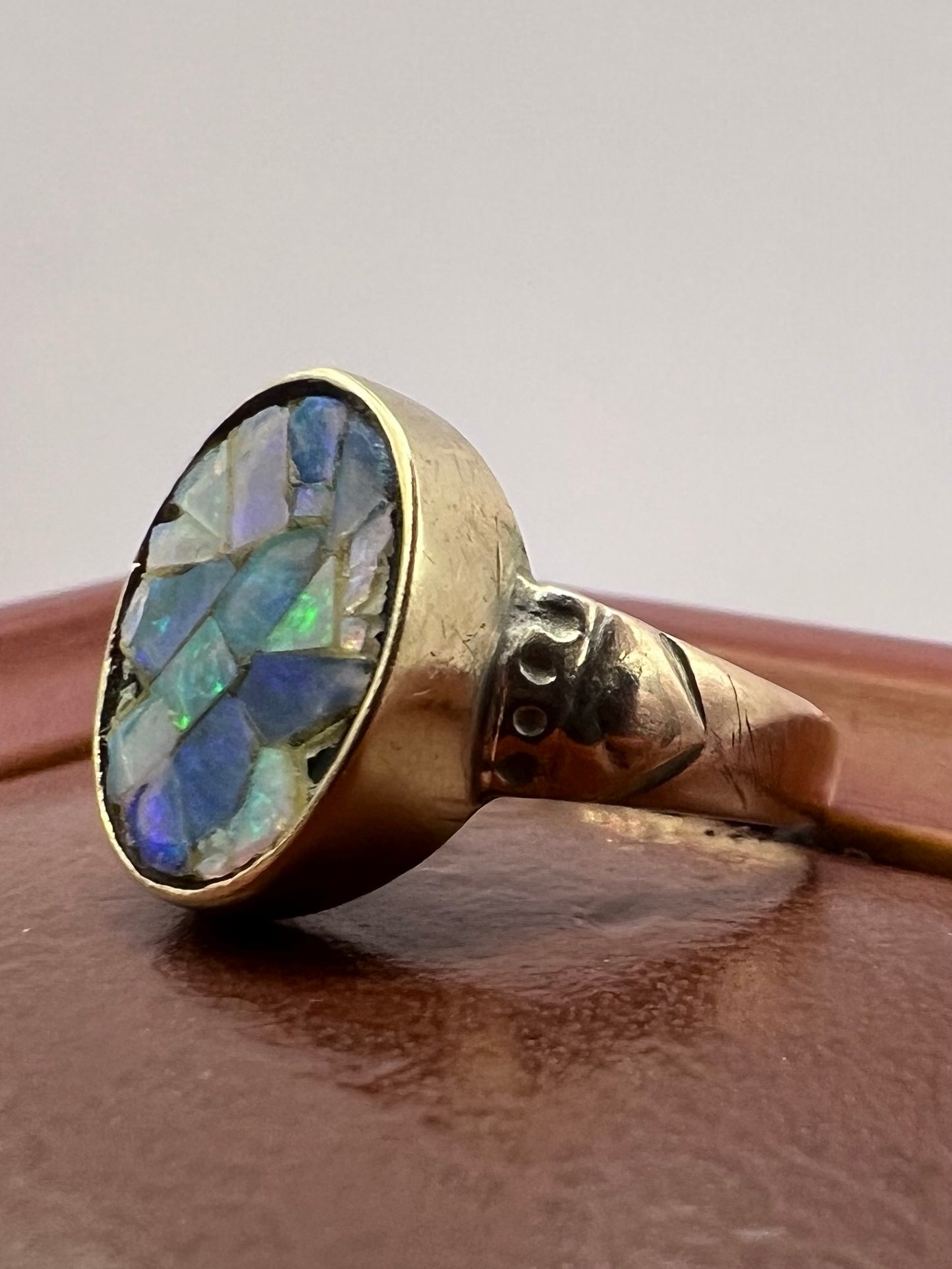 Antique 9ct Yellow Gold Opal Mosaic Ring - K½
