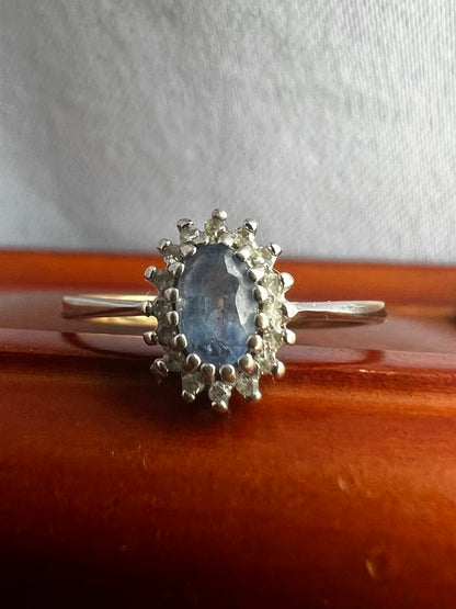 Vintage 9ct Yellow Gold Sapphire & Diamond Cluster Ring - J½