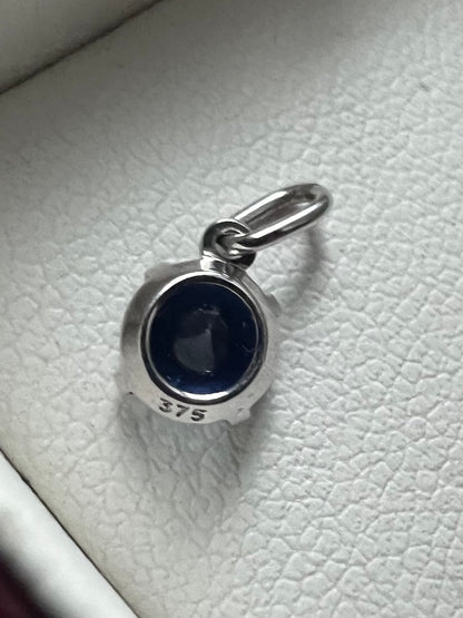 Quality 9ct White Gold Tanzanite Charm - 0.27 Grams