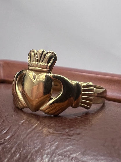 Genuine 9ct Yellow Gold Irish Claddagh Ring - N