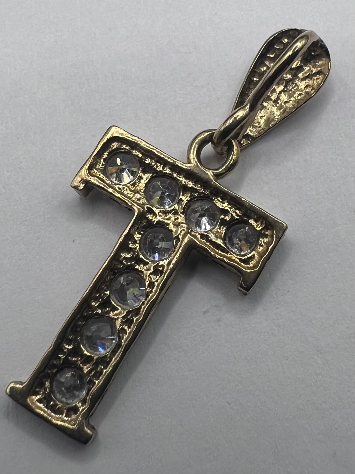 Vintage 9ct Yellow Gold “T” Initial Cz Set Pendant • 2.13 Grams