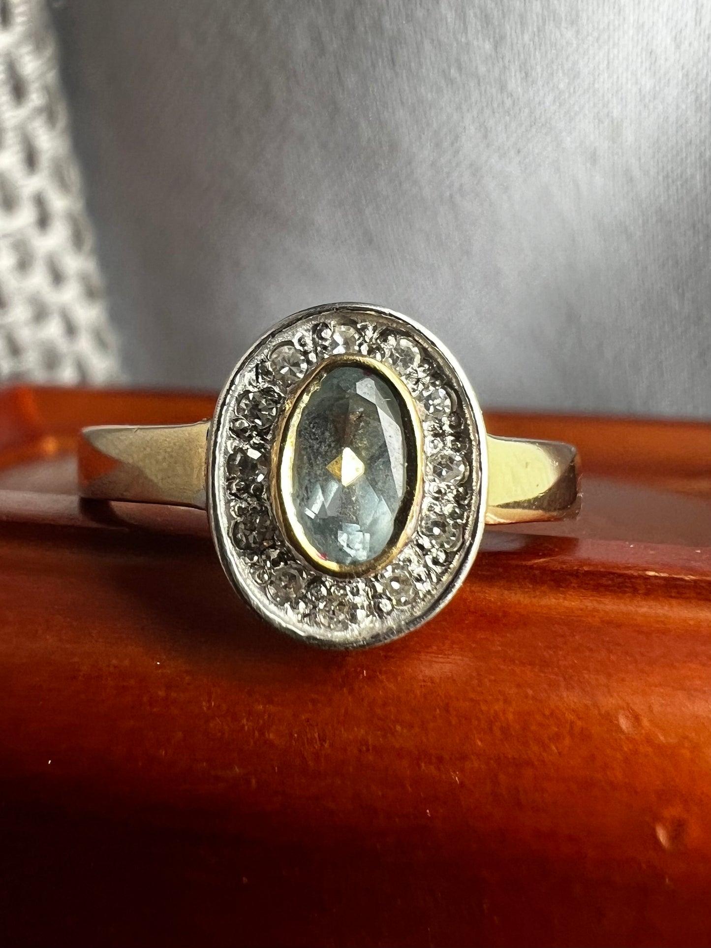 Unique 9ct Yellow Gold Aquamarine & Diamond Cluster Ring - N½