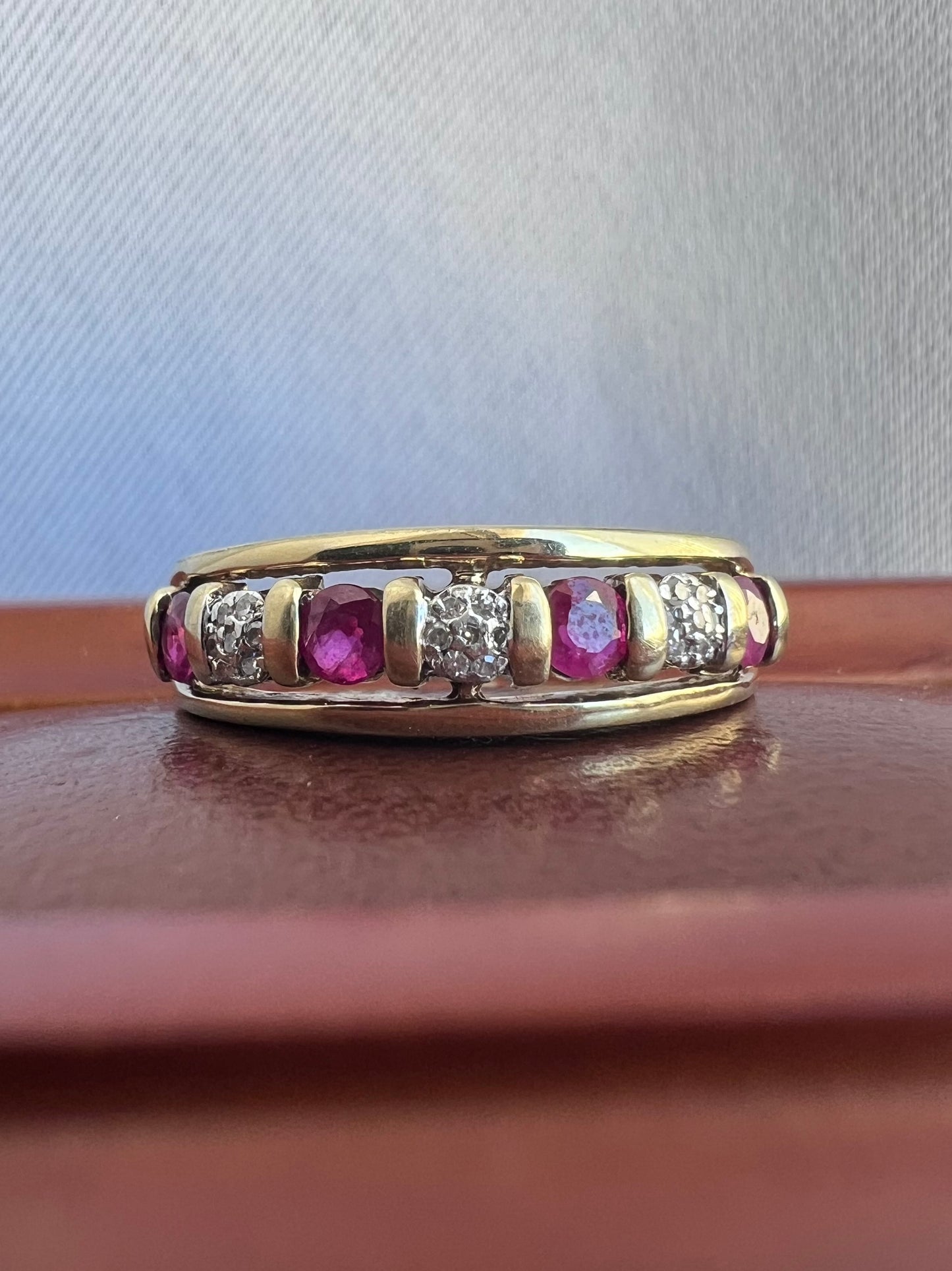 Quality 9ct Yellow Gold Ruby & Diamond Ring - S