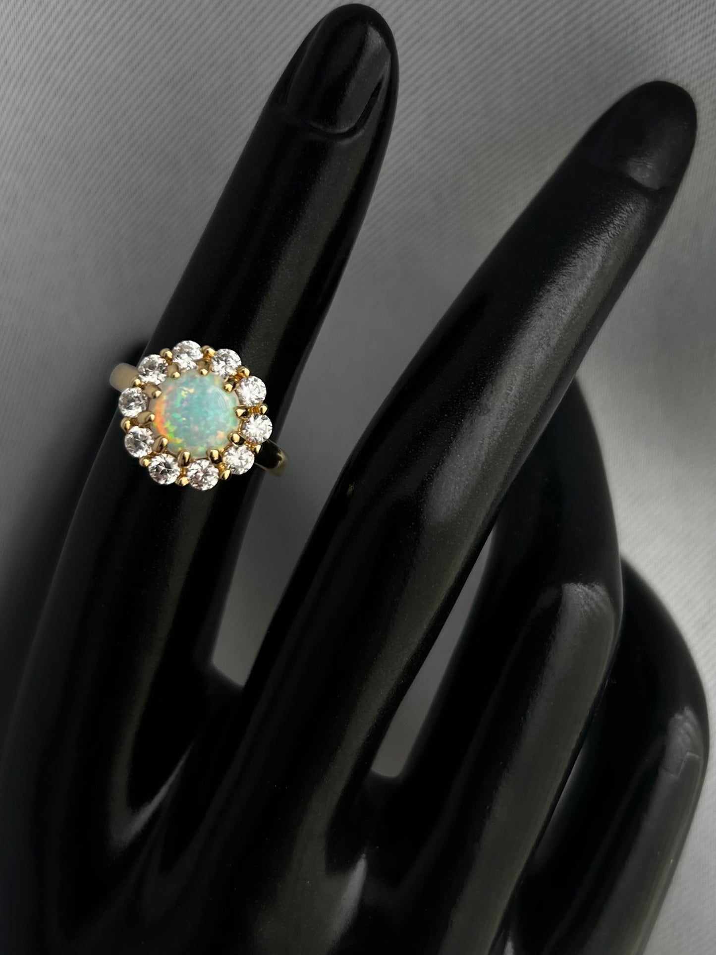 Quality 14ct Yellow Gold CZ & Opal Cluster Ring - L