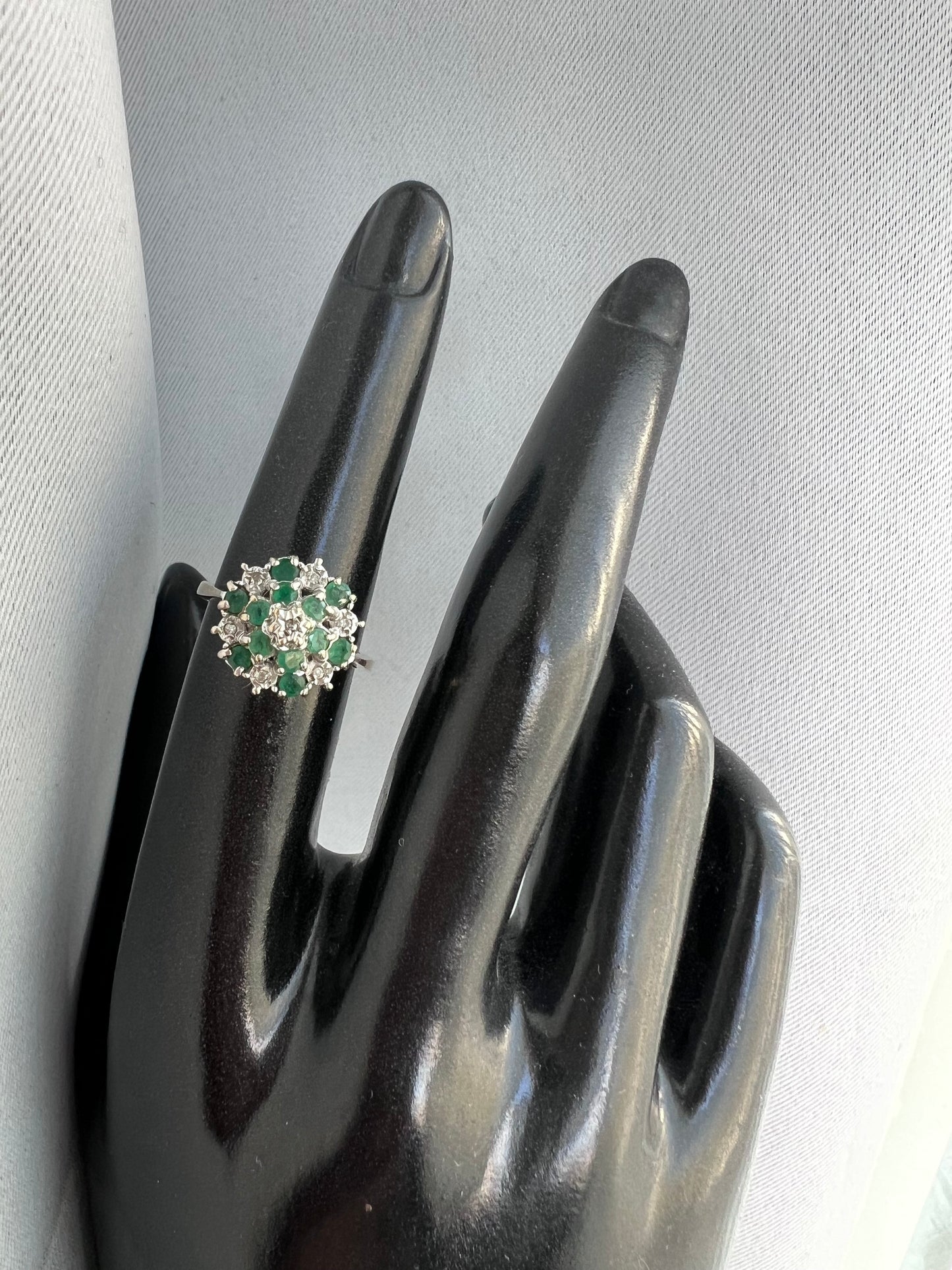 Vintage 9ct Yellow Gold Emerald & Diamond Cluster Ring - L½