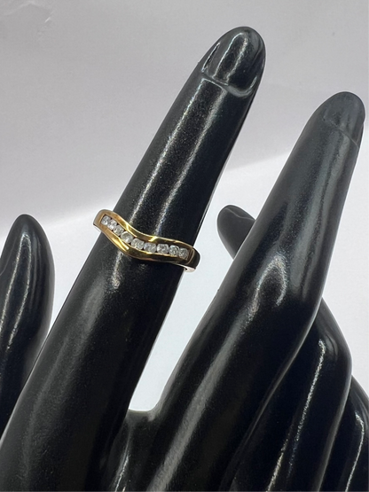 Quality 9ct Yellow Gold Wishbone 0.25ct Diamond Set Ring - J½