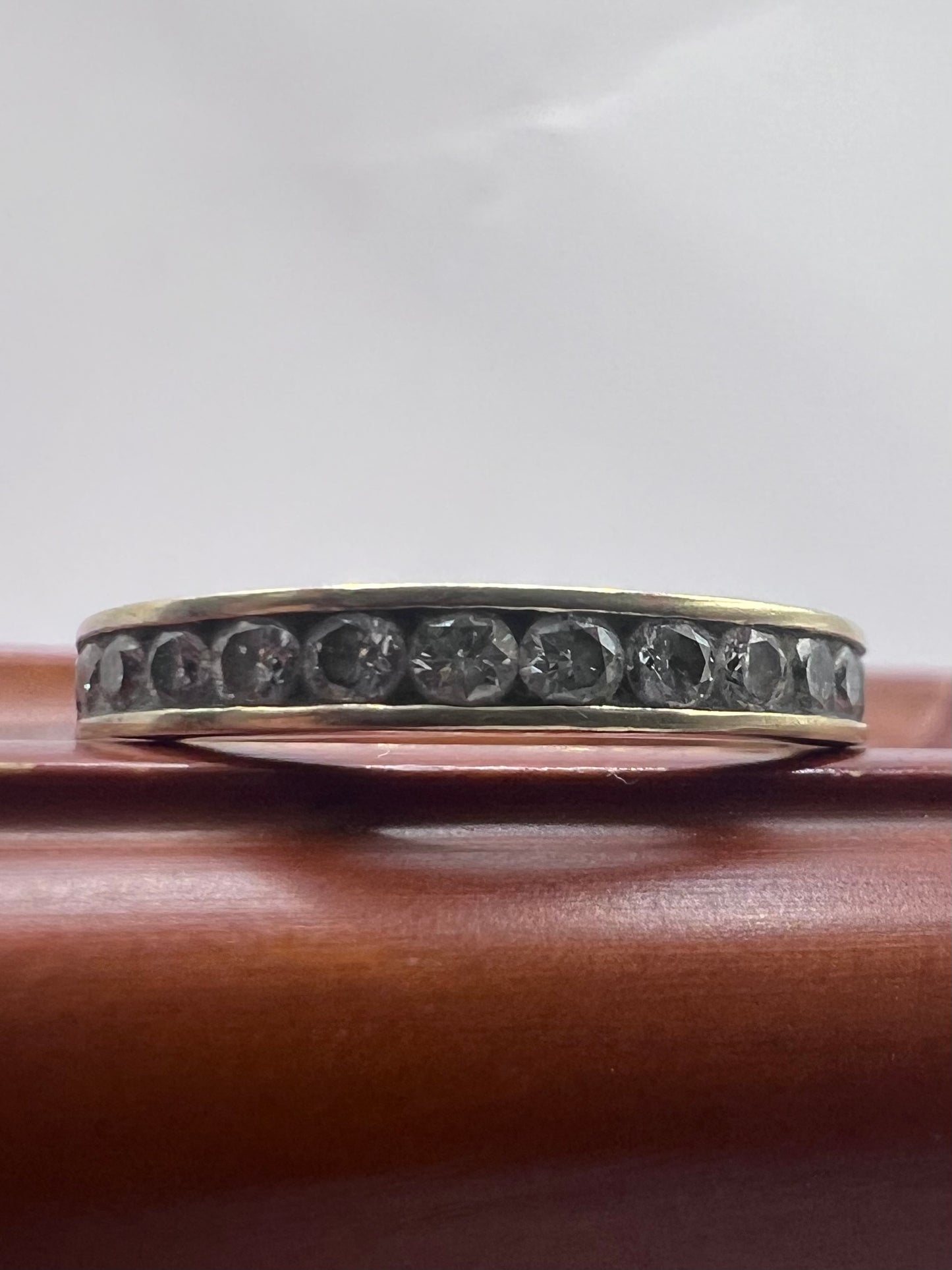Quality 9ct  0.25ct Diamond Set Half Eternity Ring - L