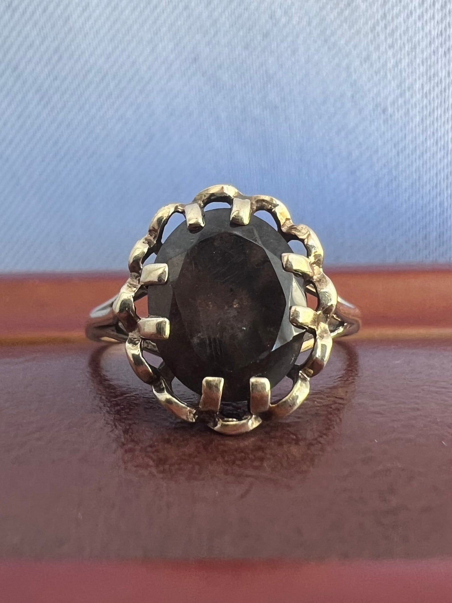 Vintage 9ct Yellow Gold Smoky Quartz Ring - L