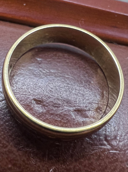 Vintage 9ct Yellow Gold Wedding Band - M½