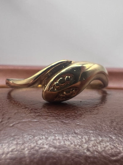 Quality 9ct Yellow Gold Dainty Snake Ring - M½