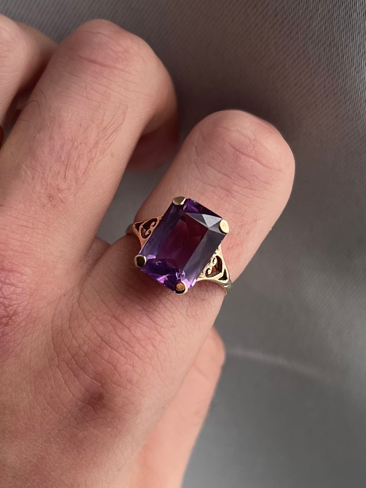 Vintage 9ct Yellow Gold Amethyst Ring - T½