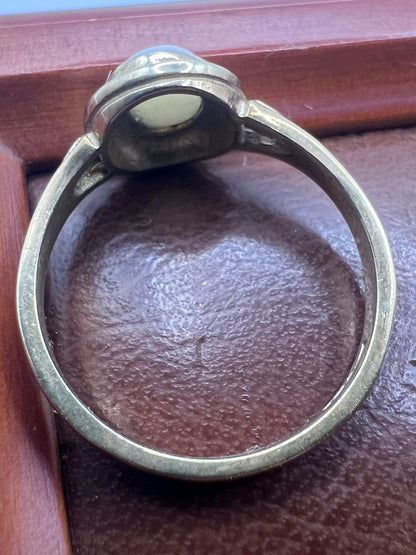 Vintage 9ct Yellow Gold Bezle Set Opal Ring - O½