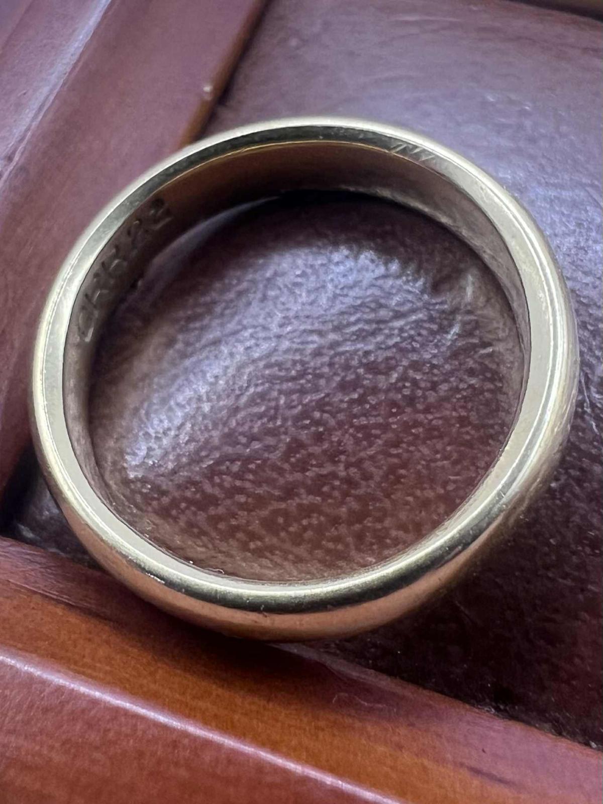 Vintage 22ct Yellow Gold Wedding Band • 4.22 Grams • Size - I½