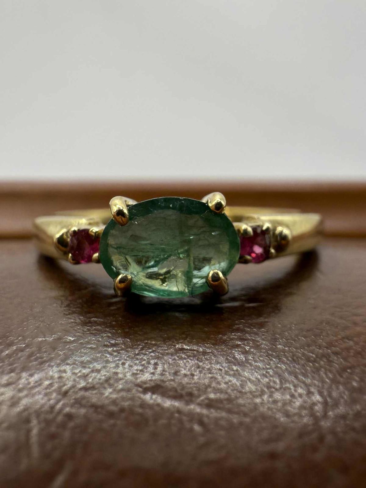 Quality 9ct Yellow Gold Emerald & Ruby Set Ring • Size - N • 2.17 Grams