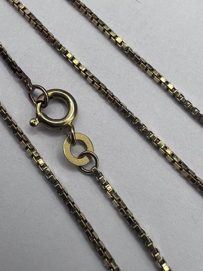 Quality 9ct Yellow Gold Box Link Chain - 2.61 Grams - 18 Inch