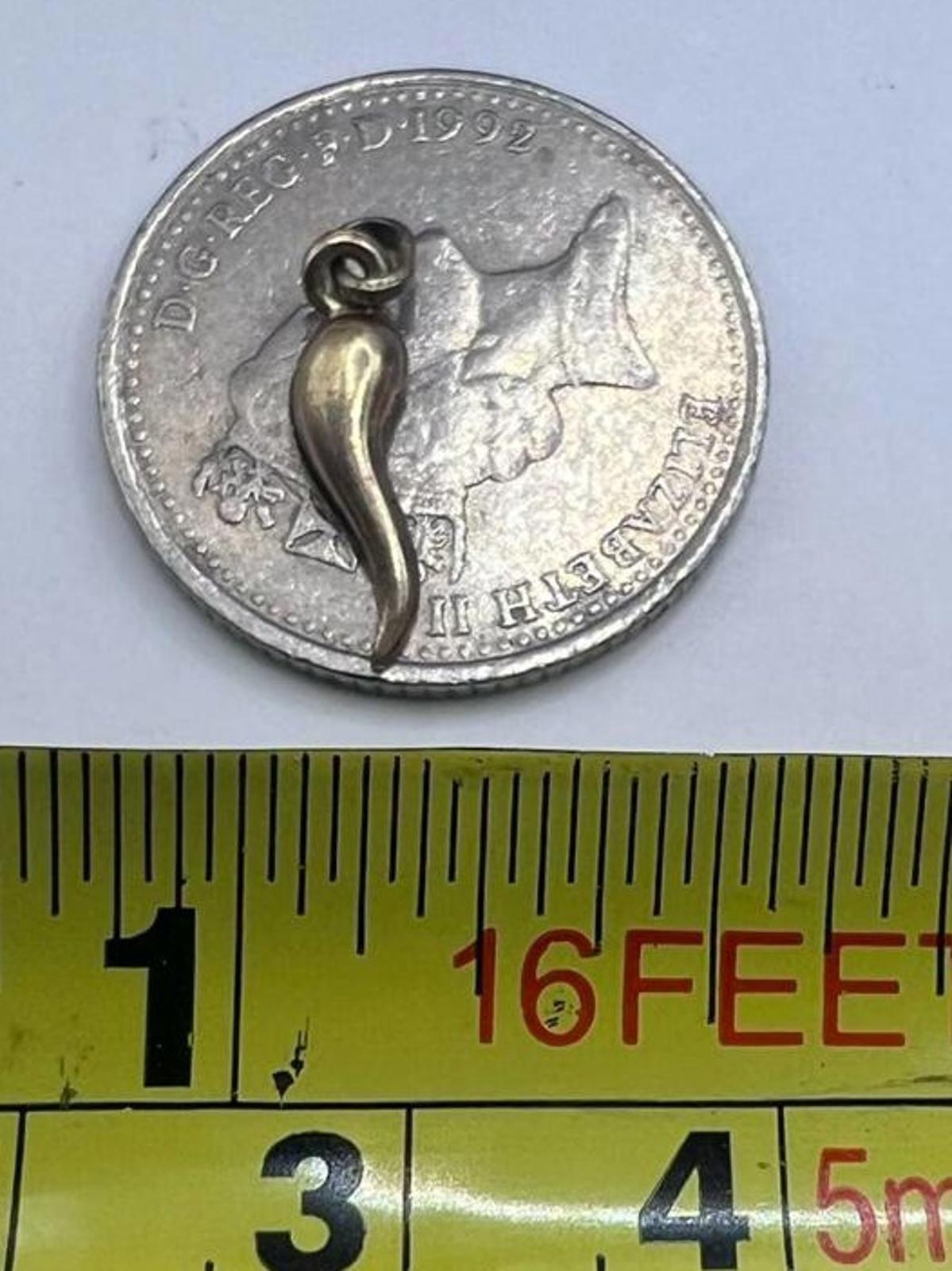 Vintage 9ct Yellow Gold Horn Charm - 0.39 Grams