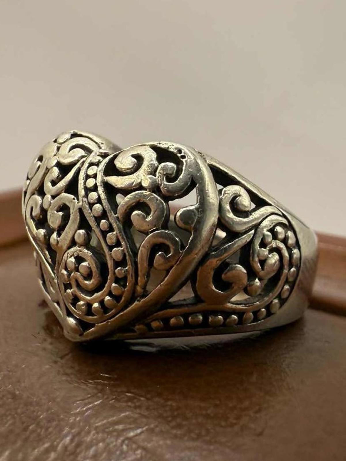 Quality 925 Sterling Silver Heart Ring • Size - P • 3.61 Grams