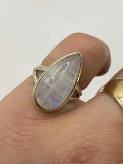 Quality 925 Sterling Silver Moonstone Set Ring • Size - M½ • 5.74 Grams