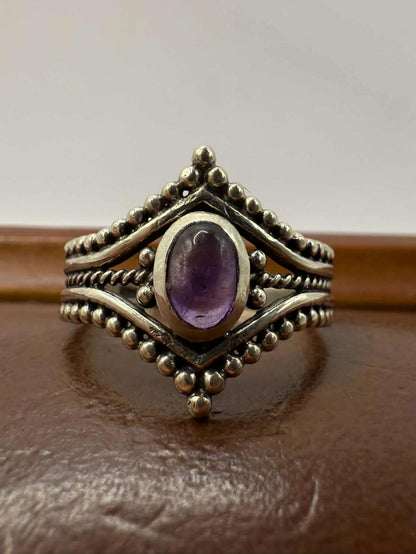 Quality 925 Sterling Silver Amethyst Set Ring • Size - N • 2.81 Grams