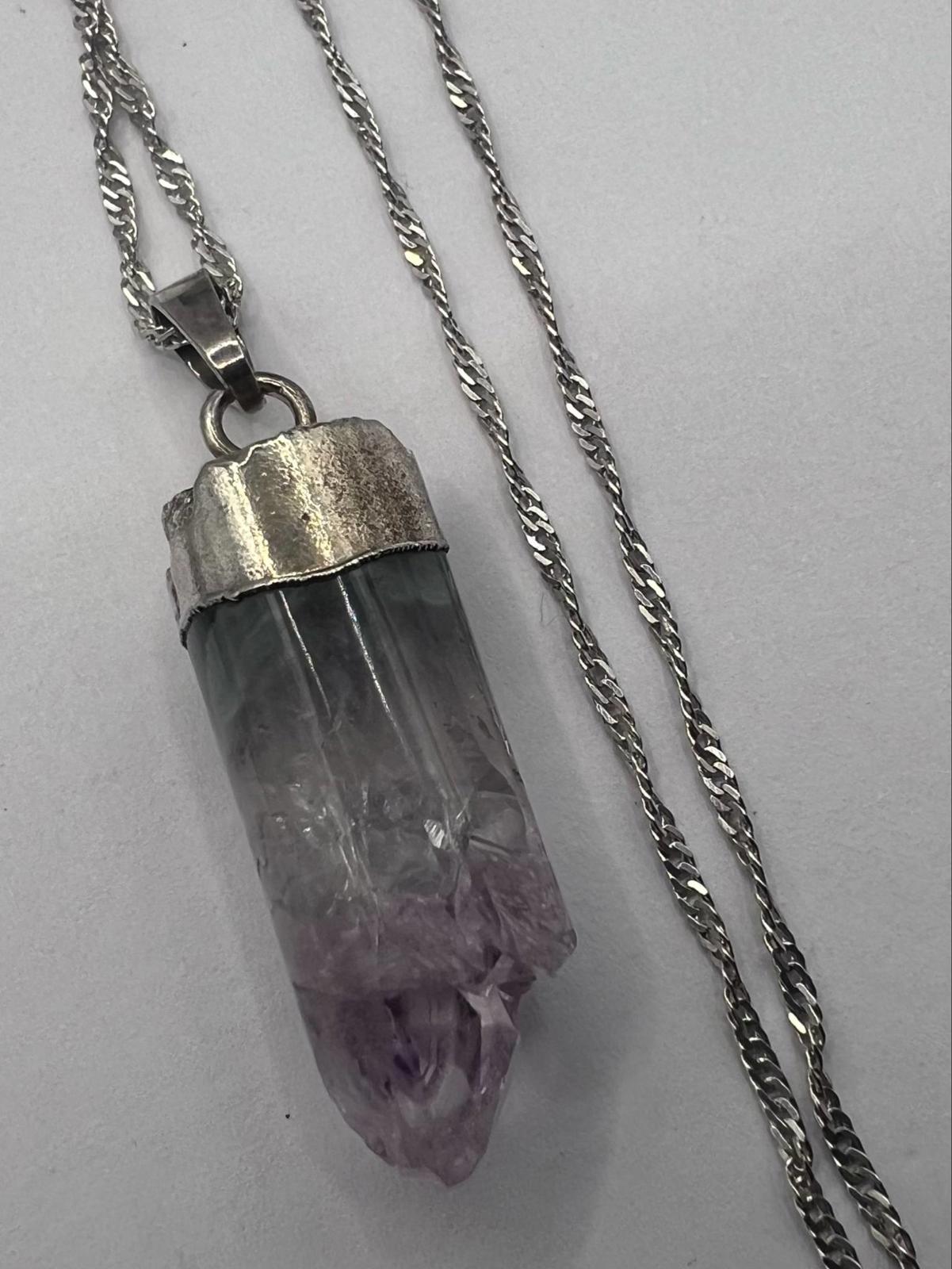 Quality 925 Sterling Silver Amethyst Pendant & Chain Set - 9.24 Grams