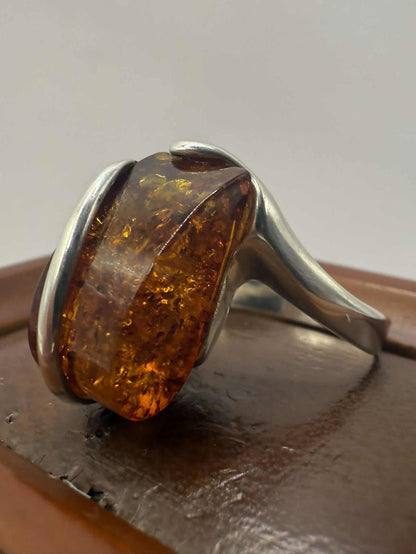 Quality 925 Sterling Silver Amber Set Ring• Size - S • 5.78 Grams
