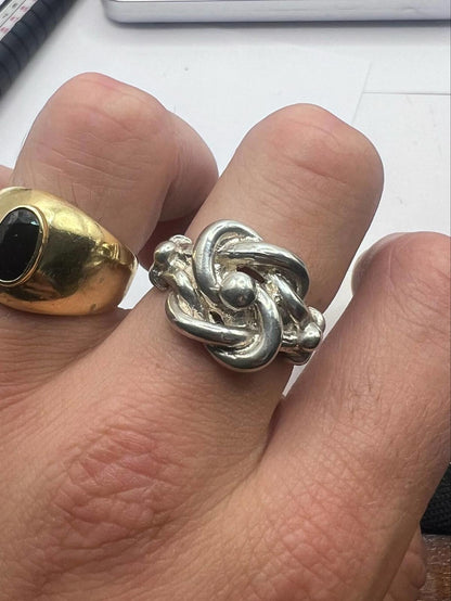 Quality 925 Sterling Silver Knot Ring • 10.08 Grams  • Size - S