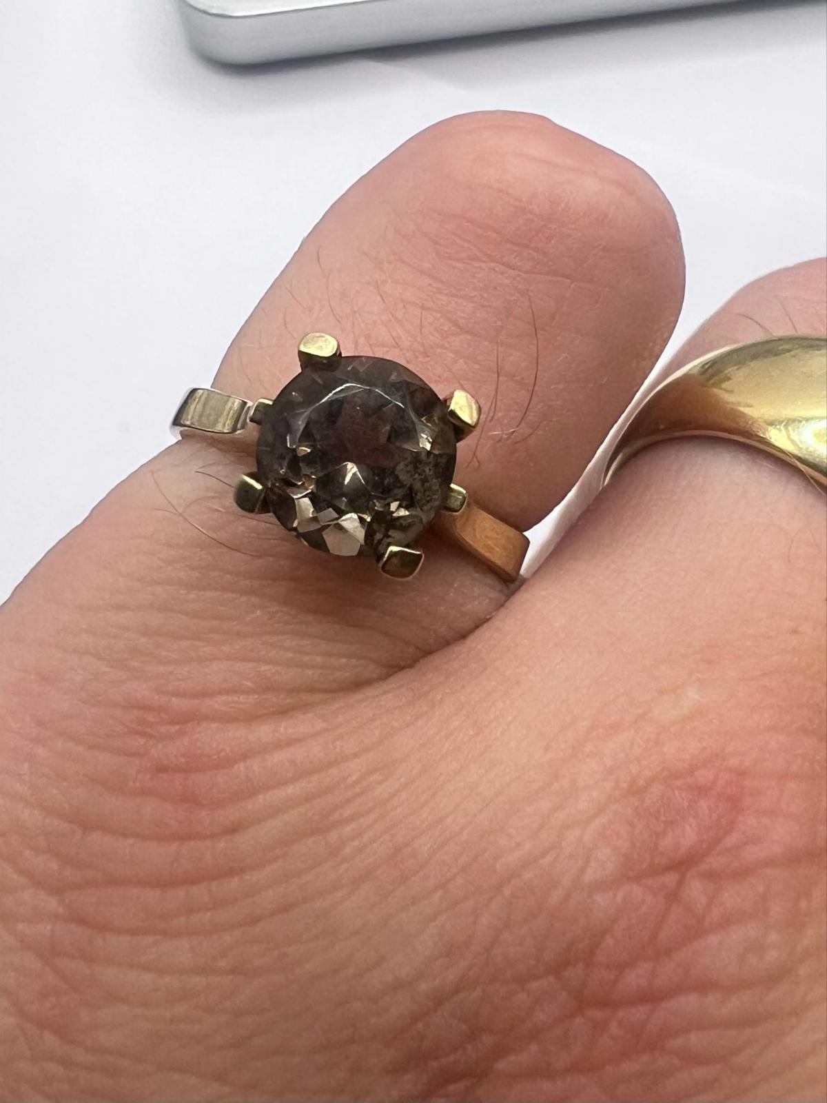 Vintage 9ct Yellow Gold Smokey Quartz Ring • Size - N  • 2.86 Grams