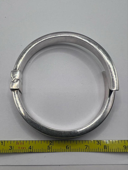 Quality 925 Sterling Silver Hinged Bangle • 19.55 Grams