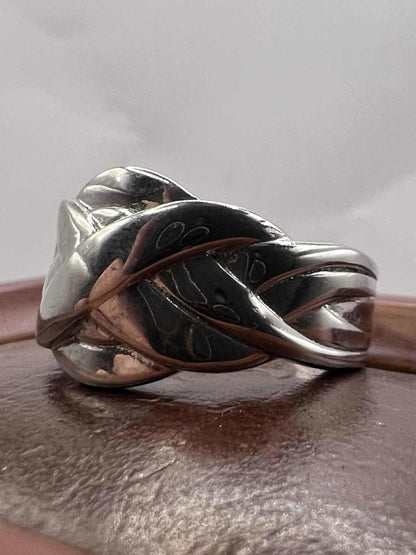 Quality 925 Sterling Silver Puzzle Ring • 7.95 Grams • Size - P
