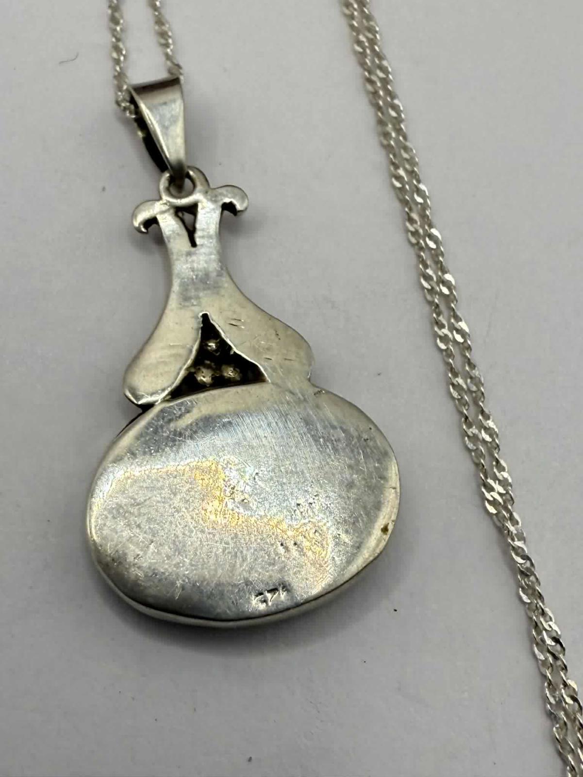Quality 925 Sterling Silver Onyx Set Pendant & Chain Set • 5.20 Grams