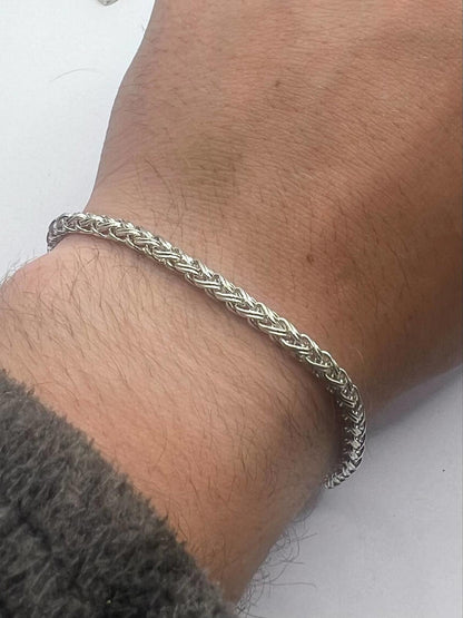 Quality 925 Sterling Silver Fancy Link Bracelet - 7.34 Grams - 8"