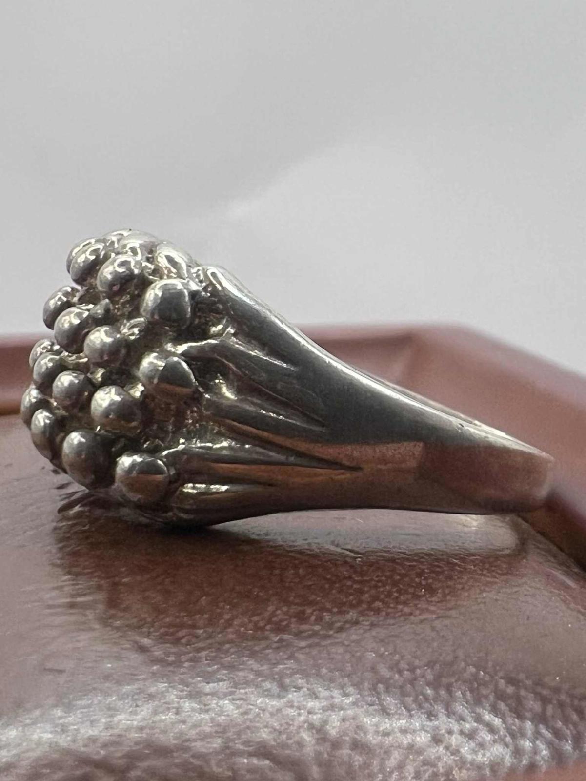 Quality 925 Sterling Silver Keeper Ring • 6.16 Grams • Size - P