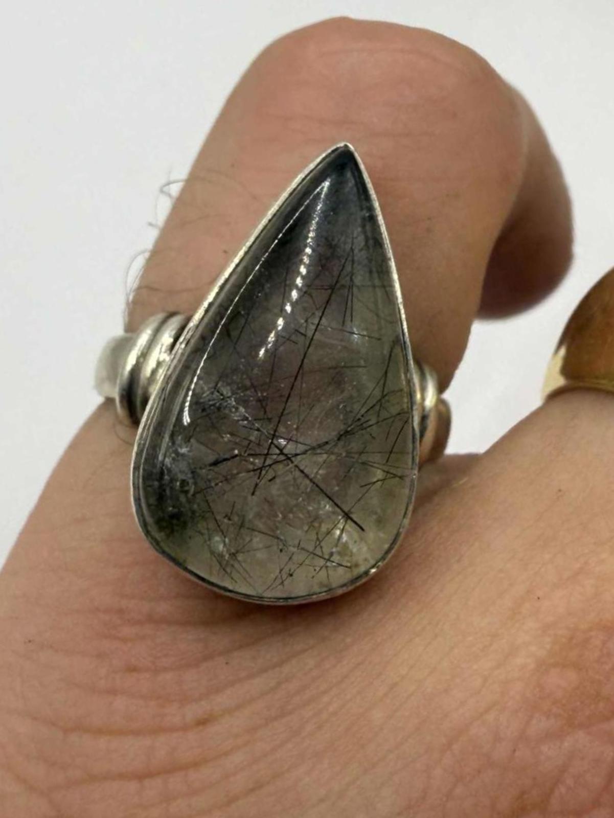 Quality 925 Sterling Silver Tear Drop Stone Set Ring • Size - M • 5.70 Grams