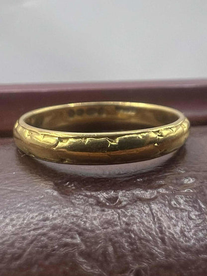 Antique 22ct Yellow Gold Wedding Band • 2.61 Grams • Size - K