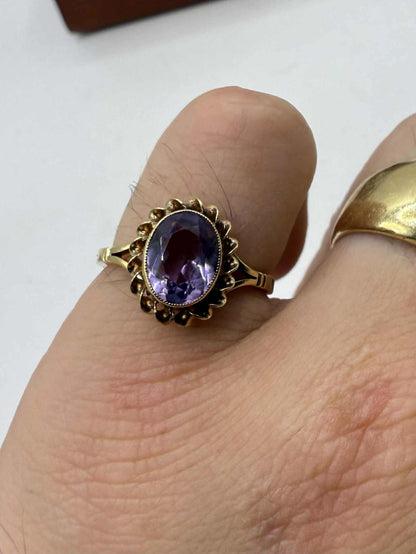 Vintage 9ct Yellow Gold Amethyst Set Ring • Size - N • 2.48 Grams