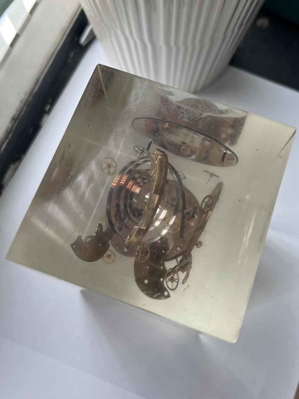 Unique Pocket Watch Mechanism in Resin Display