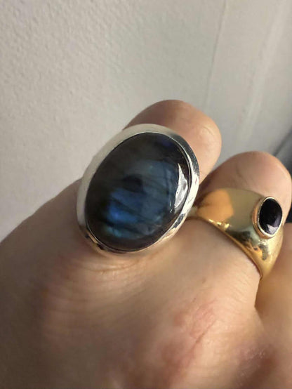 Quality 925 Sterling Silver Labradorite Set Ring • Size - N • 9.11 Grams