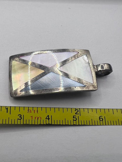 Quality 925 Sterling Silver Stone Inlay Pendant - 9.89 Grams