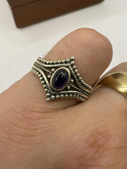 Quality 925 Sterling Silver Amethyst Set Ring • Size - V • 3.14 Grams