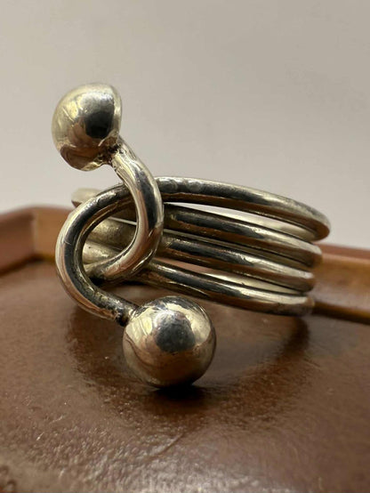 Quality 925 Sterling Silver Cross Over Ring • Size - O½ • 7.50 Grams